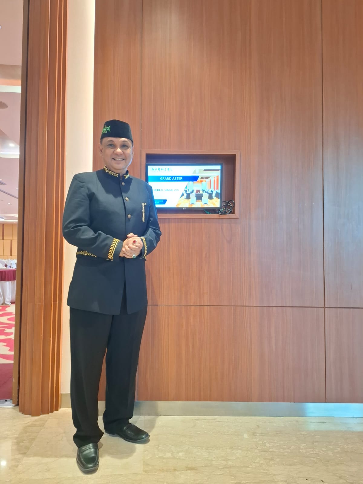 Pelitaone. one Ucapkan Selamat Ulang Tahun