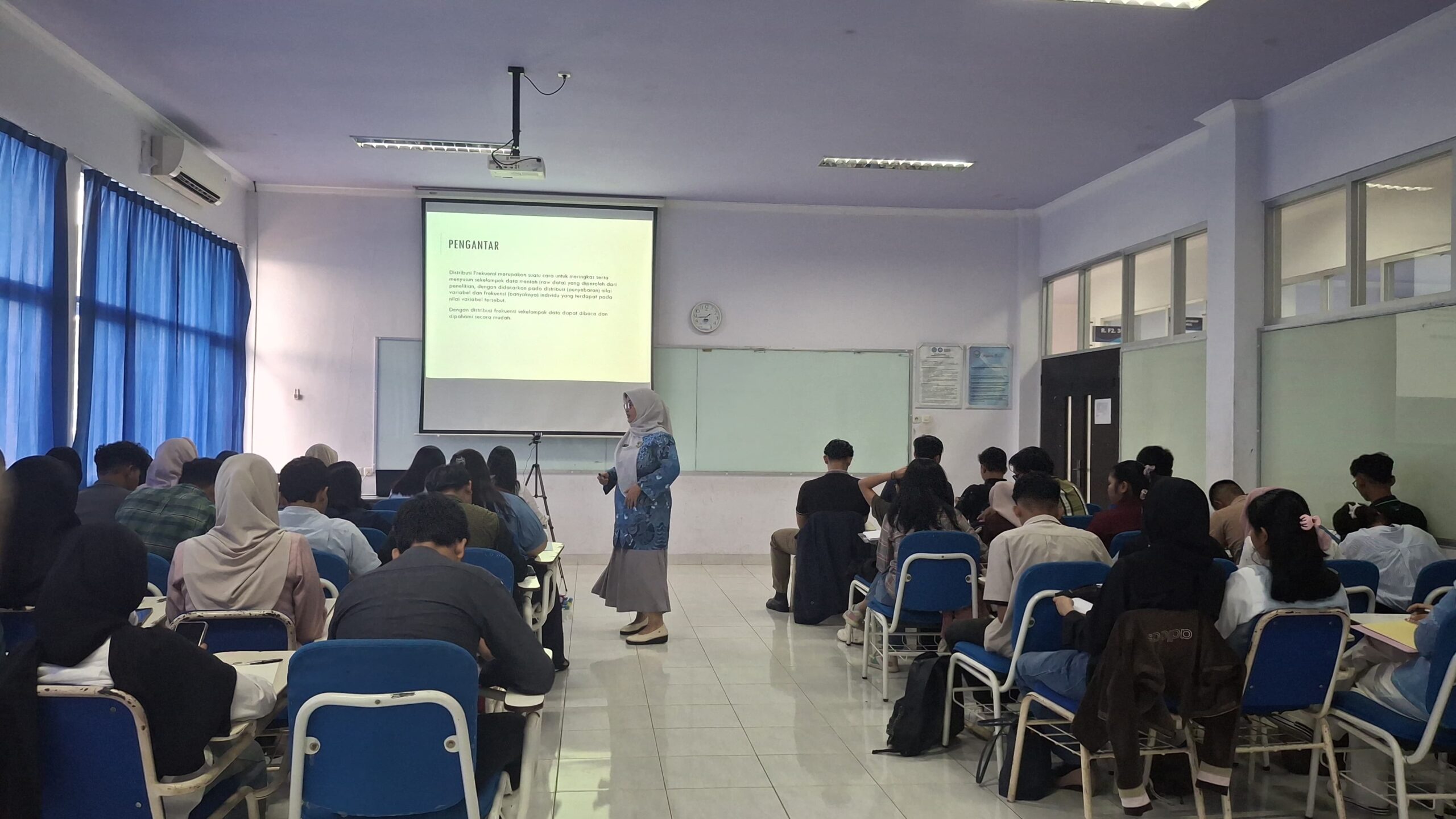 Puasa Ramadan Tak Surutkan Prestasi, Suasana Akademik UHT Tetap Hidup dan Inspiratif