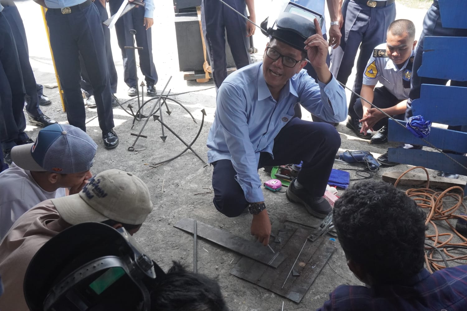 Fakultas Vokasi Pelayaran Universitas Hang Tuah Wujudkan Smart Coastal Village 4.0, Perkuat Kemandirian Nelayan Pesisir Bangkalan